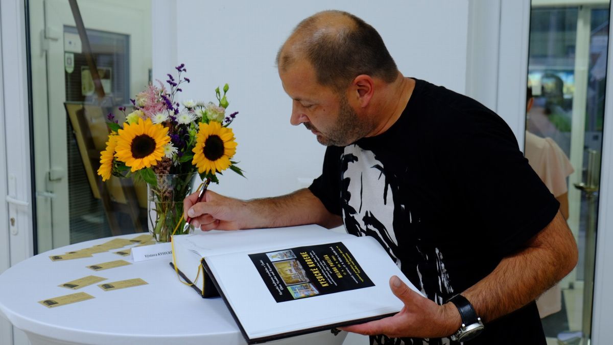 milan pavlik malby vernisaz 010